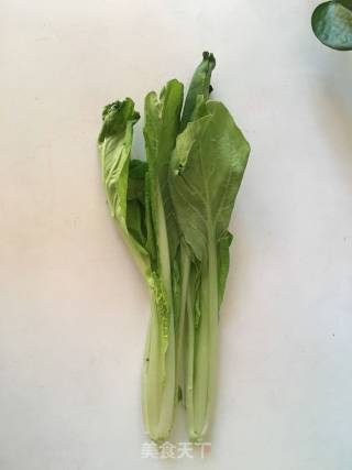 【哈尔滨】辅食小白菜????鸡肉松米粉的做法步骤：1