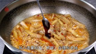 超级下饭菜【咸鱼茄子煲】的做法步骤：3