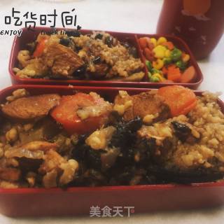 【东北菜】鸡肉蘑菇煲仔饭的做法步骤：8