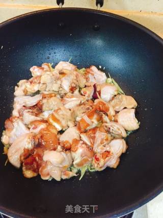 干煸豌豆鸡块的做法步骤：6