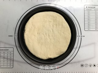 松软蘑菇披萨（二发版）的做法步骤：7