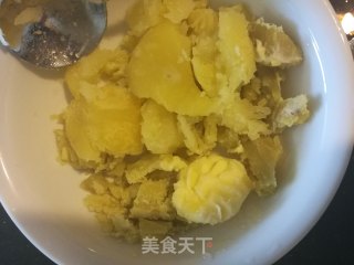 【山西】奶香红薯饼（给年夜饭家宴加一道甜点）的做法步骤：3