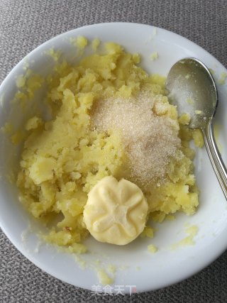 【山西】奶香红薯饼（给年夜饭家宴加一道甜点）的做法步骤：6