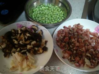 【广东】豌豆糯米饭的做法步骤：2
