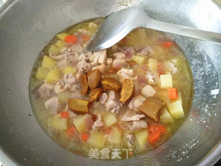 【东南亚】咖喱鸡肉饭的做法步骤：6