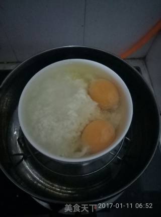 红枣醪糟蛋的做法步骤：1