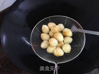 鹌鹑蛋滒烧白果的做法步骤：6