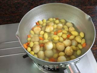 鹌鹑蛋滒烧白果的做法步骤：9