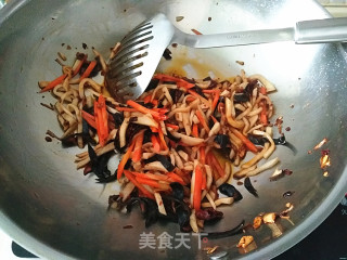 【四川】鱼香杏鲍菇的做法步骤：7