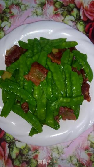 【上海】咸肉炒荷兰豆的做法步骤：6