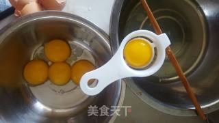 纸杯戚风的做法步骤：1