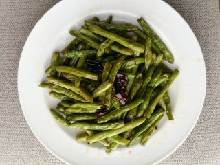 【山西】干煸四季豆（家常味儿免切版）的做法步骤：9