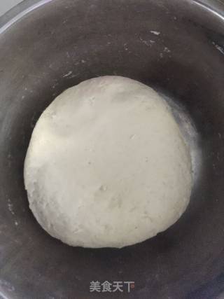 白菜肉蒸饺的做法步骤：1