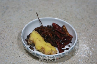 【温州】淡卤墨鱼豆干的做法步骤：2