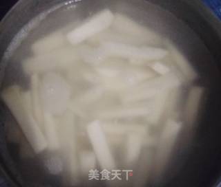 黑椒蛋黄焗薯条的做法步骤：3