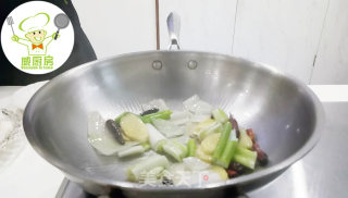 冬季暖身美食，羊肉炖萝卜这样做才能没骚味│威厨艺的做法步骤：4