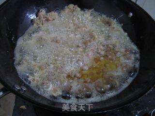 【四川】油炸挂糊花生米的做法步骤：5