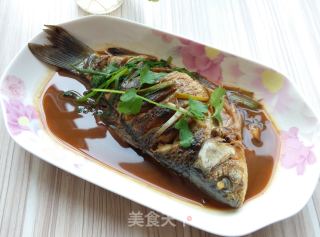 【四川】焖煮鲫鱼的做法步骤：13