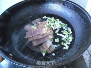 【东北】咸火腿丝瓜片的做法步骤：6