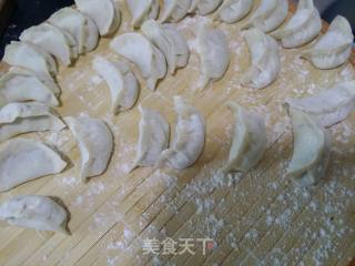【东北】牛肉洋葱饺子的做法步骤：8