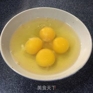 【北京】葱花摊鸡蛋的做法步骤：1