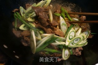 【北京】葱爆羊肉的做法步骤：6