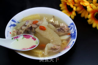 玉米清香竹荪排骨汤的做法步骤：8