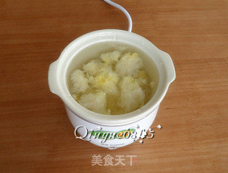 【广东】冰糖银耳炖木瓜的做法步骤：3