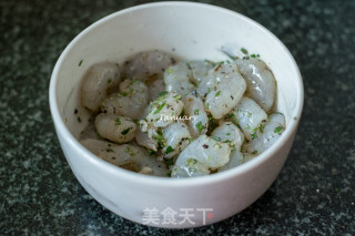 【上海】香草煎虾串的做法步骤：4