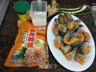 【汕头】鲍丝蒸青蟹的做法步骤：1