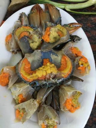 【汕头】鲍丝蒸青蟹的做法步骤：2