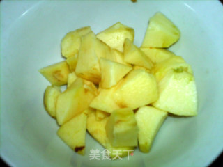 【广东】苹果银耳羹的做法步骤：3
