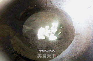 番茄鸡蛋面疙瘩汤的做法步骤：4