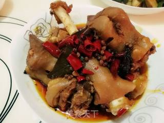 家乡的年味——麻辣羊蹄的做法步骤：3