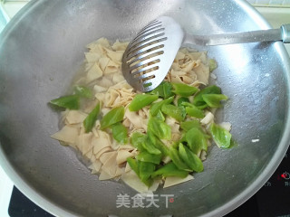 【东北】尖椒干豆腐的做法步骤：7