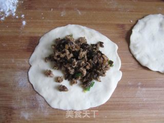【四川】芽菜馅饼的做法步骤：11