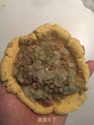 酸菜肉—菜团子的做法步骤：13