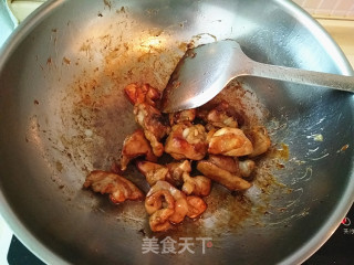 【东北】鸡腿烧莴笋胡萝卜的做法步骤：4