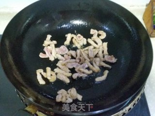 【台州】香菜炒肉丝的做法步骤：3