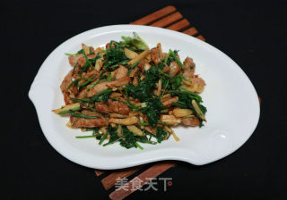 【台州】香菜炒肉丝的做法步骤：6