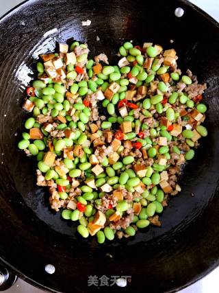 【宁波】肉末雪豆炒香干的做法步骤：7