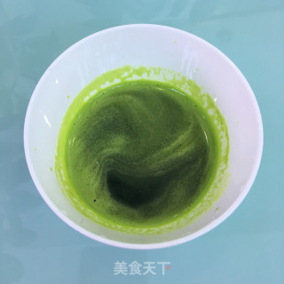 【广东】菠菜奶油蛋糕卷的做法步骤：1