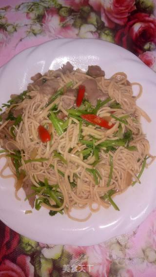 干丝香菜炒肉的做法步骤：6