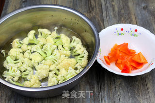 【辽宁】蚝油菜花的做法步骤：2