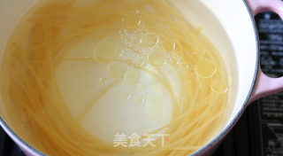 红果家菜谱之意大利肉酱面的做法步骤：10