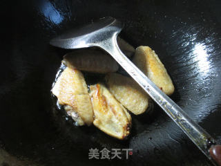 【宁波】鸡爪烧中翅的做法步骤：2