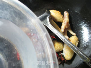 【宁波】鸡爪烧中翅的做法步骤：4