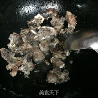 【浙江】糖醋猪骨的做法步骤：4