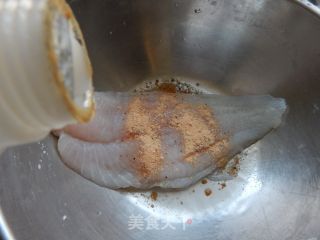 【苏州】黑椒鱼柳的做法步骤：3
