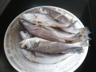 【东北】油炸小黄花的做法步骤：5
